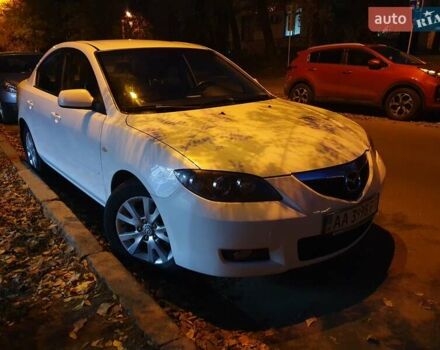 Белый Мазда 3, объемом двигателя 1.6 л и пробегом 120 тыс. км за 5999 $, фото 4 на Automoto.ua