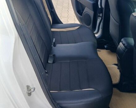 Белый Мазда 3, объемом двигателя 1.6 л и пробегом 167 тыс. км за 6500 $, фото 6 на Automoto.ua