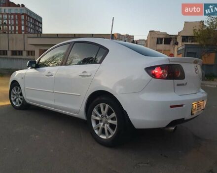 Белый Мазда 3, объемом двигателя 1.6 л и пробегом 120 тыс. км за 5999 $, фото 18 на Automoto.ua