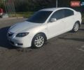 Белый Мазда 3, объемом двигателя 1.6 л и пробегом 223 тыс. км за 5500 $, фото 3 на Automoto.ua