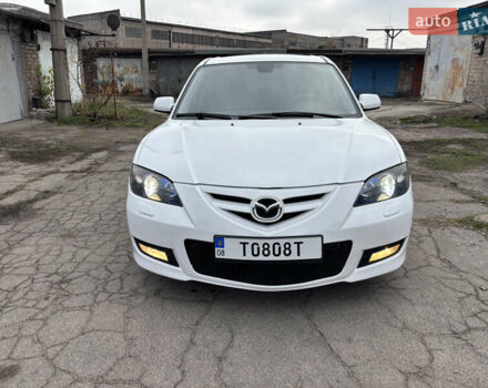 Білий Мазда 3, об'ємом двигуна 1.6 л та пробігом 156 тис. км за 6000 $, фото 2 на Automoto.ua