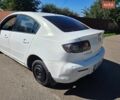 Білий Мазда 3, об'ємом двигуна 1.6 л та пробігом 150 тис. км за 2200 $, фото 17 на Automoto.ua