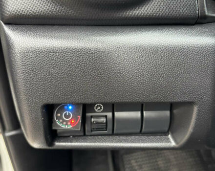 Білий Мазда 3, об'ємом двигуна 1.6 л та пробігом 156 тис. км за 6000 $, фото 17 на Automoto.ua