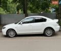 Белый Мазда 3, объемом двигателя 2 л и пробегом 152 тыс. км за 6500 $, фото 1 на Automoto.ua