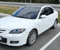 Белый Мазда 3, объемом двигателя 1.6 л и пробегом 183 тыс. км за 5500 $, фото 1 на Automoto.ua