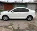 Білий Мазда 3, об'ємом двигуна 1.6 л та пробігом 156 тис. км за 6000 $, фото 3 на Automoto.ua