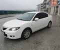 Білий Мазда 3, об'ємом двигуна 1.6 л та пробігом 191 тис. км за 4200 $, фото 1 на Automoto.ua