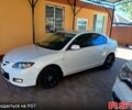 Белый Мазда 3, объемом двигателя 1.6 л и пробегом 190 тыс. км за 6500 $, фото 1 на Automoto.ua