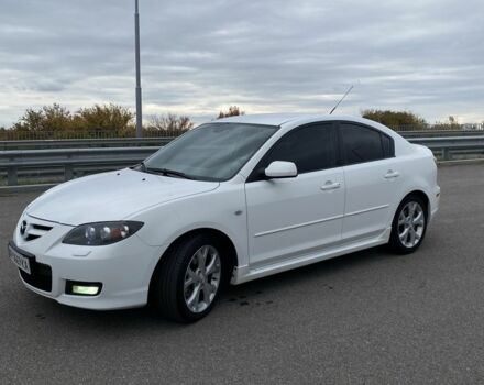 Белый Мазда 3, объемом двигателя 2 л и пробегом 182 тыс. км за 7100 $, фото 1 на Automoto.ua