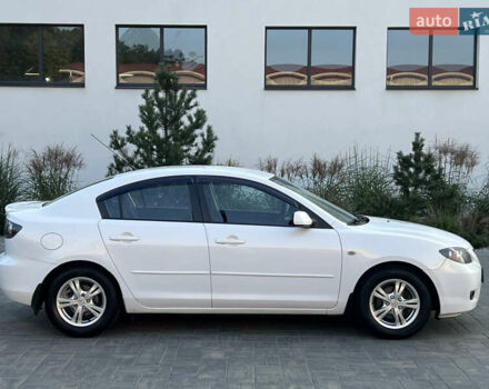 Білий Мазда 3, об'ємом двигуна 1.6 л та пробігом 247 тис. км за 4850 $, фото 7 на Automoto.ua