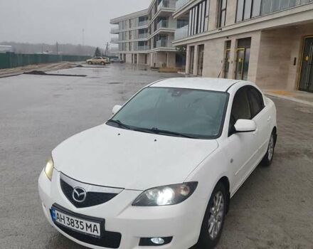 Білий Мазда 3, об'ємом двигуна 1.6 л та пробігом 191 тис. км за 4200 $, фото 1 на Automoto.ua
