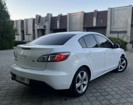 Білий Мазда 3, об'ємом двигуна 2 л та пробігом 198 тис. км за 7500 $, фото 2 на Automoto.ua