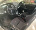 Белый Мазда 3, объемом двигателя 2 л и пробегом 310 тыс. км за 6500 $, фото 5 на Automoto.ua