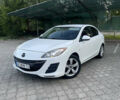 Белый Мазда 3, объемом двигателя 2 л и пробегом 194 тыс. км за 7500 $, фото 1 на Automoto.ua