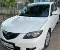 Белый Мазда 3, объемом двигателя 2 л и пробегом 225 тыс. км за 4000 $, фото 1 на Automoto.ua