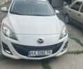 Белый Мазда 3, объемом двигателя 2 л и пробегом 115 тыс. км за 9000 $, фото 3 на Automoto.ua