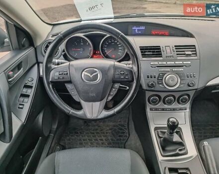 Білий Мазда 3, об'ємом двигуна 1.6 л та пробігом 130 тис. км за 7790 $, фото 14 на Automoto.ua