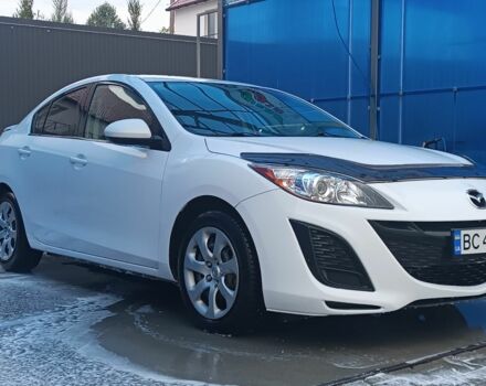 Белый Мазда 3, объемом двигателя 2 л и пробегом 137 тыс. км за 6499 $, фото 4 на Automoto.ua