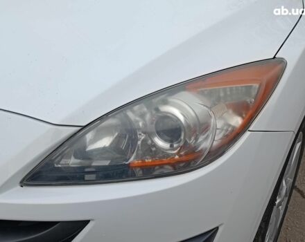 Білий Мазда 3, об'ємом двигуна 1.6 л та пробігом 130 тис. км за 7790 $, фото 5 на Automoto.ua