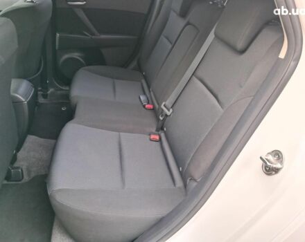 Білий Мазда 3, об'ємом двигуна 1.6 л та пробігом 130 тис. км за 7790 $, фото 12 на Automoto.ua