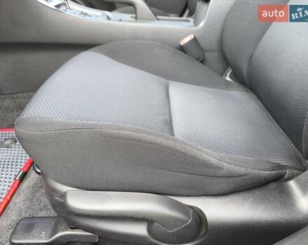 Белый Мазда 3, объемом двигателя 1.6 л и пробегом 42 тыс. км за 9800 $, фото 8 на Automoto.ua