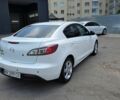 Белый Мазда 3, объемом двигателя 2 л и пробегом 200 тыс. км за 7800 $, фото 3 на Automoto.ua
