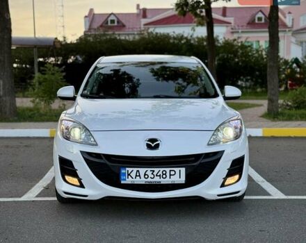 Белый Мазда 3, объемом двигателя 1.6 л и пробегом 220 тыс. км за 8950 $, фото 2 на Automoto.ua