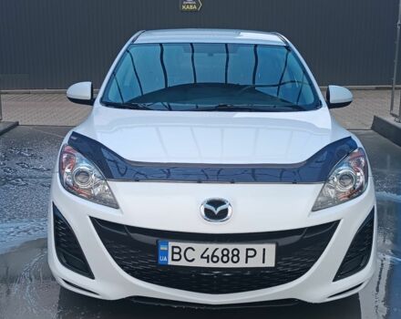 Белый Мазда 3, объемом двигателя 2 л и пробегом 137 тыс. км за 6499 $, фото 3 на Automoto.ua