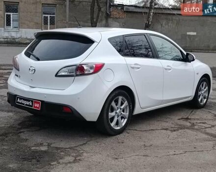 Білий Мазда 3, об'ємом двигуна 1.6 л та пробігом 130 тис. км за 7790 $, фото 7 на Automoto.ua