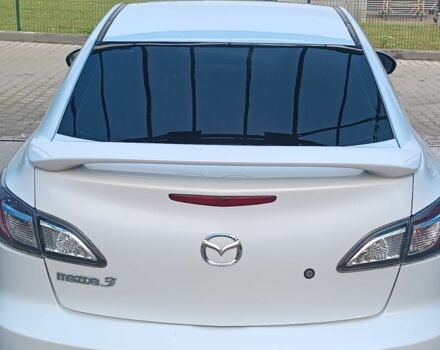 Белый Мазда 3, объемом двигателя 2 л и пробегом 137 тыс. км за 6499 $, фото 8 на Automoto.ua