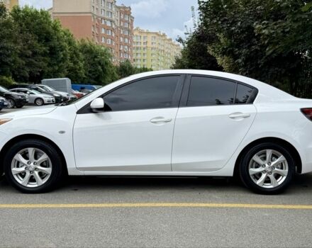 Белый Мазда 3, объемом двигателя 1.6 л и пробегом 170 тыс. км за 8750 $, фото 7 на Automoto.ua