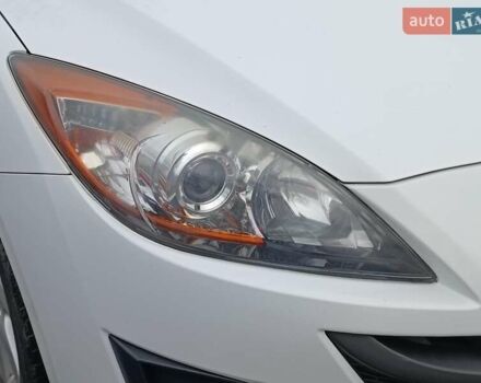 Білий Мазда 3, об'ємом двигуна 1.6 л та пробігом 130 тис. км за 7790 $, фото 6 на Automoto.ua