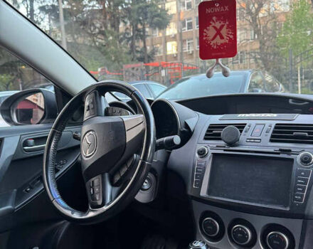 Белый Мазда 3, объемом двигателя 1.56 л и пробегом 269 тыс. км за 7000 $, фото 4 на Automoto.ua