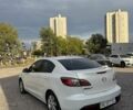 Белый Мазда 3, объемом двигателя 1.6 л и пробегом 230 тыс. км за 7000 $, фото 3 на Automoto.ua