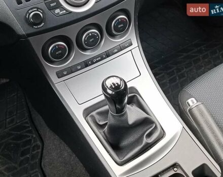 Білий Мазда 3, об'ємом двигуна 1.6 л та пробігом 130 тис. км за 7790 $, фото 16 на Automoto.ua
