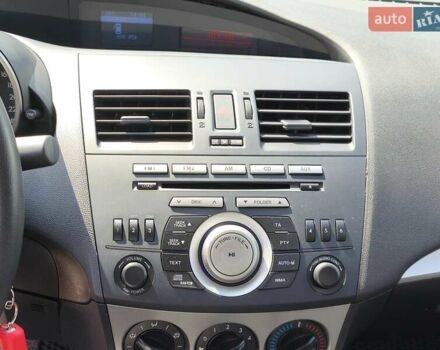 Белый Мазда 3, объемом двигателя 1.6 л и пробегом 42 тыс. км за 9800 $, фото 15 на Automoto.ua