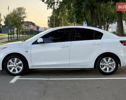 Белый Мазда 3, объемом двигателя 1.6 л и пробегом 220 тыс. км за 8950 $, фото 7 на Automoto.ua