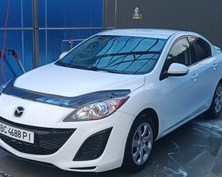 Белый Мазда 3, объемом двигателя 2 л и пробегом 137 тыс. км за 6499 $, фото 1 на Automoto.ua