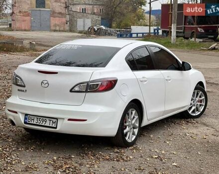 Белый Мазда 3, объемом двигателя 2 л и пробегом 200 тыс. км за 7900 $, фото 5 на Automoto.ua