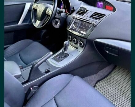 Белый Мазда 3, объемом двигателя 2.5 л и пробегом 280 тыс. км за 7000 $, фото 7 на Automoto.ua