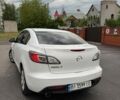 Белый Мазда 3, объемом двигателя 2 л и пробегом 162 тыс. км за 7900 $, фото 5 на Automoto.ua