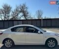 Білий Мазда 3, об'ємом двигуна 1.6 л та пробігом 40 тис. км за 9800 $, фото 2 на Automoto.ua