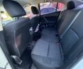 Белый Мазда 3, объемом двигателя 2 л и пробегом 280 тыс. км за 6700 $, фото 4 на Automoto.ua