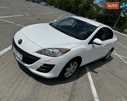 Белый Мазда 3, объемом двигателя 1.6 л и пробегом 180 тыс. км за 9350 $, фото 14 на Automoto.ua