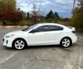 Белый Мазда 3, объемом двигателя 2 л и пробегом 200 тыс. км за 7500 $, фото 1 на Automoto.ua