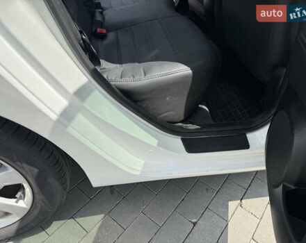 Белый Мазда 3, объемом двигателя 1.6 л и пробегом 180 тыс. км за 9350 $, фото 39 на Automoto.ua