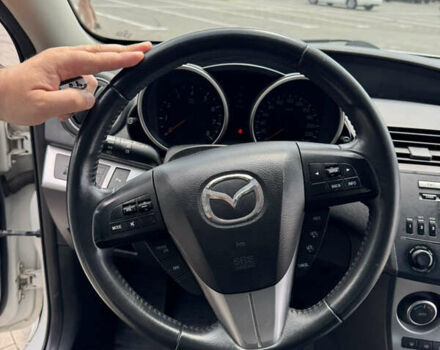 Белый Мазда 3, объемом двигателя 1.6 л и пробегом 180 тыс. км за 9350 $, фото 57 на Automoto.ua