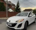 Белый Мазда 3, объемом двигателя 2 л и пробегом 162 тыс. км за 7900 $, фото 1 на Automoto.ua