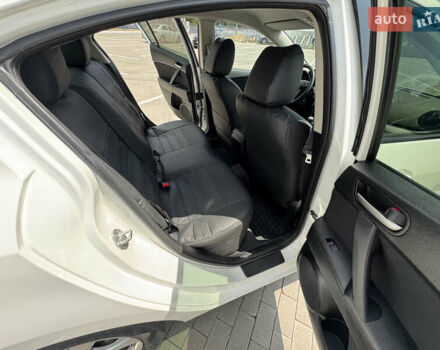 Белый Мазда 3, объемом двигателя 1.6 л и пробегом 180 тыс. км за 9350 $, фото 40 на Automoto.ua