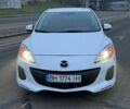 Белый Мазда 3, объемом двигателя 2 л и пробегом 177 тыс. км за 7500 $, фото 1 на Automoto.ua